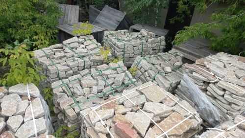 Гранитный плитняк галтованный для мощения купить в Самарской области