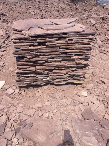 Плитняк лемезит бордовый для цоколя 1,5-2 см купить в Самарской области