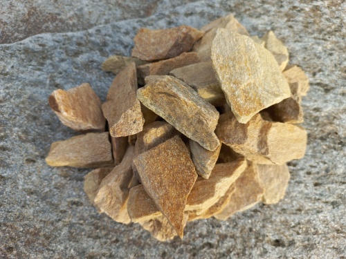 Златолит жёлтый декоративная каменная крошка купить в Самарской области