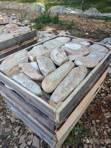 Златолит жёлтый, жёлто-зелёный глыбки и валуны для ланшафтного дизайна купить в Самарской области