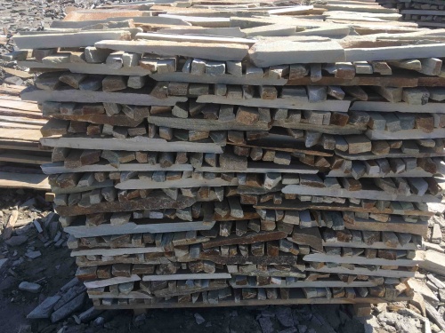 Горбушка златолит золотистый для облицовки купить в Самарской области