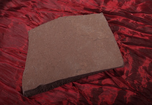 Плитняк лемезит бордовый для цоколя 1,5-2 см купить в Самарской области