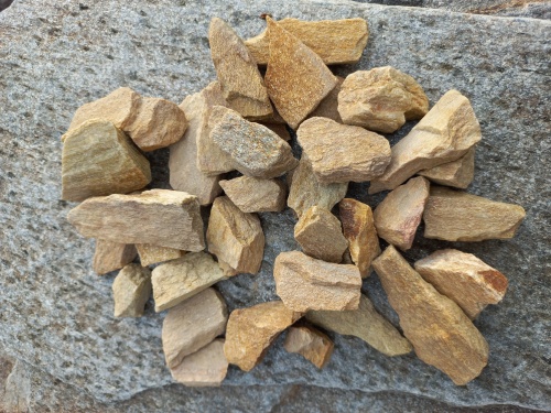 Златолит жёлтый декоративная каменная крошка купить в Самарской области